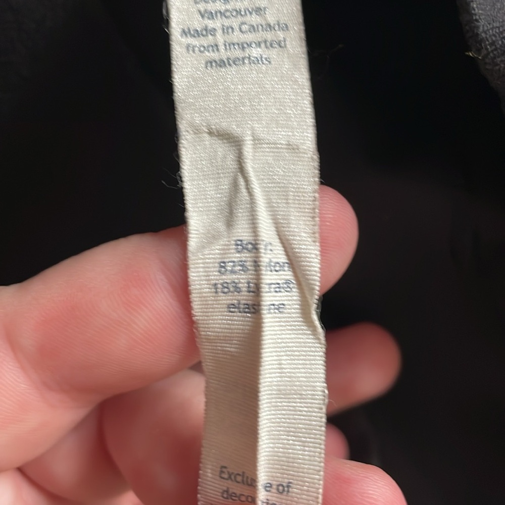 Lululemon Athletica Cropped Black Basic Everyday … - image 6